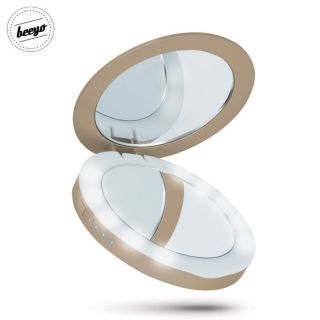 - Premium Kompakts MakeUp Spogulis ar Led Apgaismojumu Portatīvs USB Lādētājs 3000mAh Zeltains